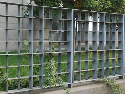 <a href='http://www.lszyjy.com/index.php?show--cid-15-id-14.html'target='_blank'><a href='http://www.lszyjy.com/index.php?show--cid-15-id-14.html'target='_blank'>珠海市鋼格板護欄</a></a>